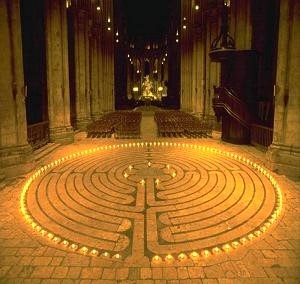 El laberinto de Chartres como Mandala espiritual. | Encuentros para el Darse Cuenta ®